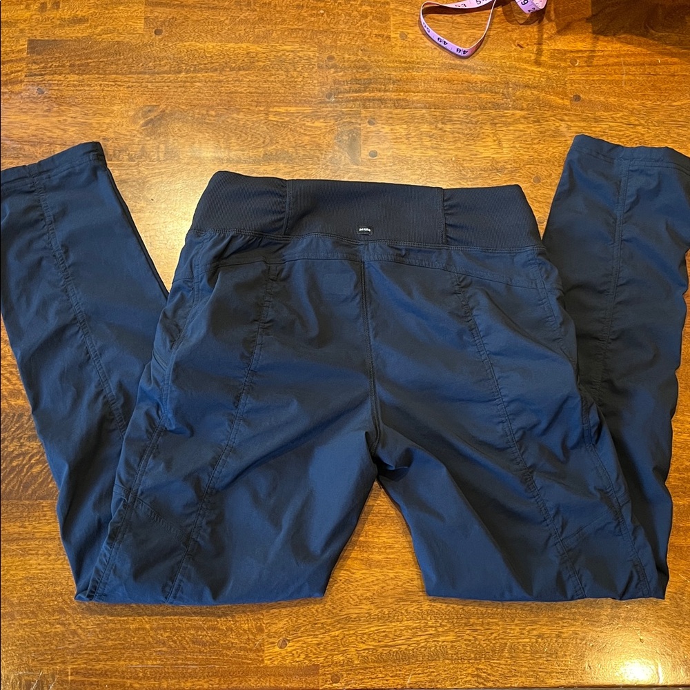 Prana Evergreen Hiking Pants in Black - Picture 7 of 8